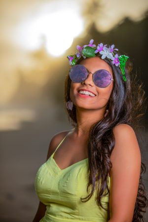 
									Locations & Nature , beach , sunset , trees , girl , smiling , standing , wearing sunglasses 